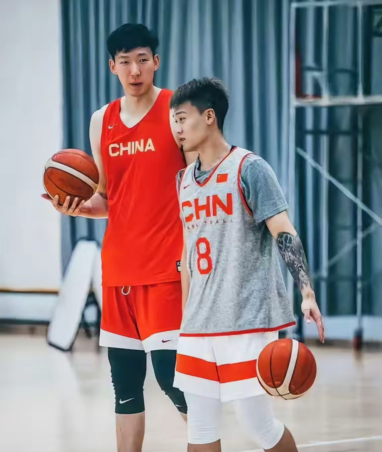 关键时刻NBA总决赛焦点战，北京首钢强势反弹，球迷炸锅，控场能力受关注(CBA第二阶段北京首钢VS辽宁本钢)-电竞竞猜
